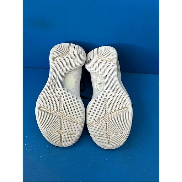 Under Armor 3C Sneakers The Town Black - White Sneakers size 4Y - Picture 6 of 6